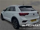 Volkswagen T-Roc Image 2