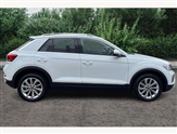 Volkswagen T-Roc Image 4