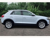 Volkswagen T-Roc Image 4