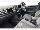 Volkswagen T-Roc Image 2