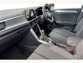 Volkswagen T-Roc Image 2