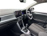 Volkswagen T-Roc Image 2