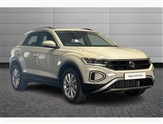 Volkswagen T-Roc Image 1