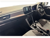Volkswagen T-Roc Image 2