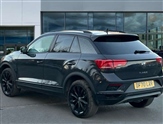 Volkswagen T-Roc Image 3