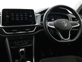 Volkswagen T-Roc Image 2
