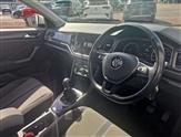 Volkswagen T-Roc Image 6
