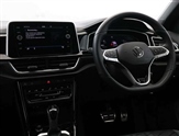 Volkswagen T-Roc Image 2