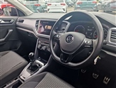 Volkswagen T-Roc Image 6