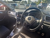 Volkswagen T-Roc Image 6