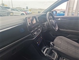 Volkswagen T-Roc Image 2