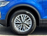 Volkswagen T-Roc Image 6