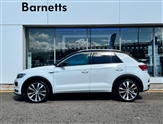 Volkswagen T-Roc Image 2