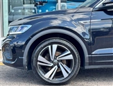 Volkswagen T-Roc Image 6