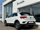 Volkswagen T-Roc Image 3