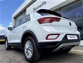 Volkswagen T-Roc Image 3