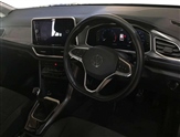 Volkswagen T-Roc Image 6