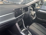 Volkswagen T-Roc Image 2