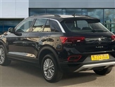 Volkswagen T-Roc Image 3