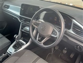 Volkswagen T-Roc Image 6