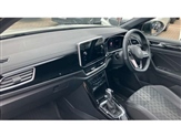 Volkswagen T-Roc Image 2