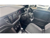 Volkswagen T-Roc Image 2