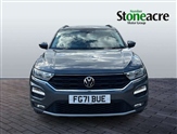 Volkswagen T-Roc Image 2