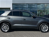 Volkswagen T-Roc Image 4