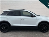 Volkswagen T-Roc Image 2