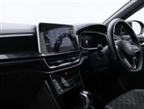 Volkswagen T-Roc Image 2
