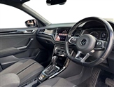 Volkswagen T-Roc Image 6