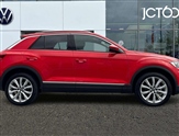Volkswagen T-Roc Image 4