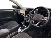 Volkswagen T-Roc Image 6