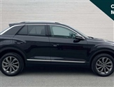 Volkswagen T-Roc Image 2