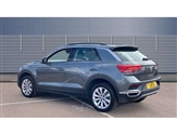 Volkswagen T-Roc Image 2
