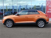 Volkswagen T-Roc Image 2