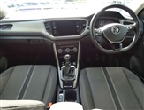 Volkswagen T-Roc Image 6