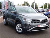 Volkswagen T-Roc Image 1