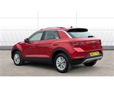 Volkswagen T-Roc Image 2