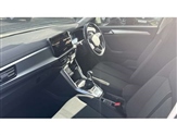 Volkswagen T-Roc Image 2
