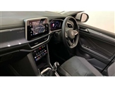 Volkswagen T-Roc Image 2