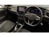 Volkswagen T-Roc Image 6