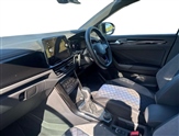 Volkswagen T-Roc Image 2