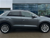 Volkswagen T-Roc Image 4