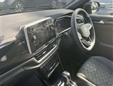 Volkswagen T-Roc Image 2