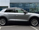 Volkswagen T-Roc Image 4