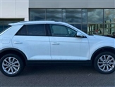 Volkswagen T-Roc Image 4