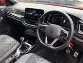 Volkswagen T-Roc Image 6