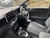 Volkswagen T-Roc Image 2