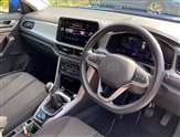Volkswagen T-Roc Image 6